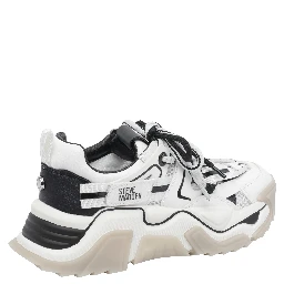 حذاء رياضي رمادي من ستيف مادن