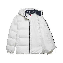 معاطف تومي جينز بيضاء