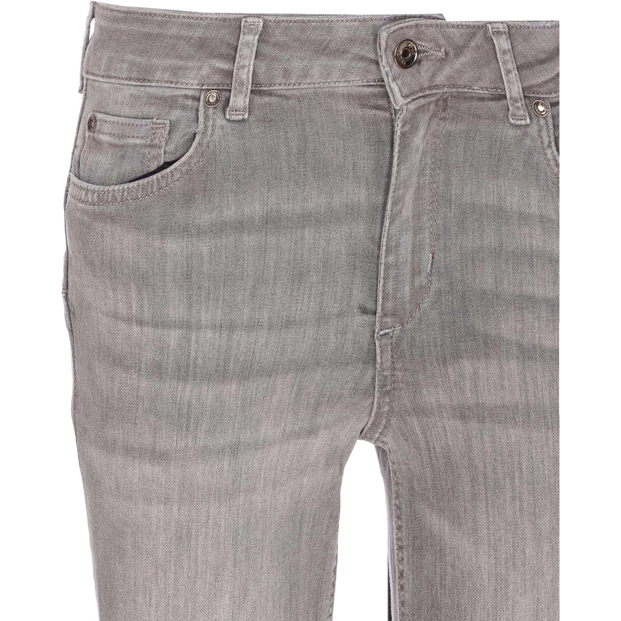 جينز ليو جو الرمادي