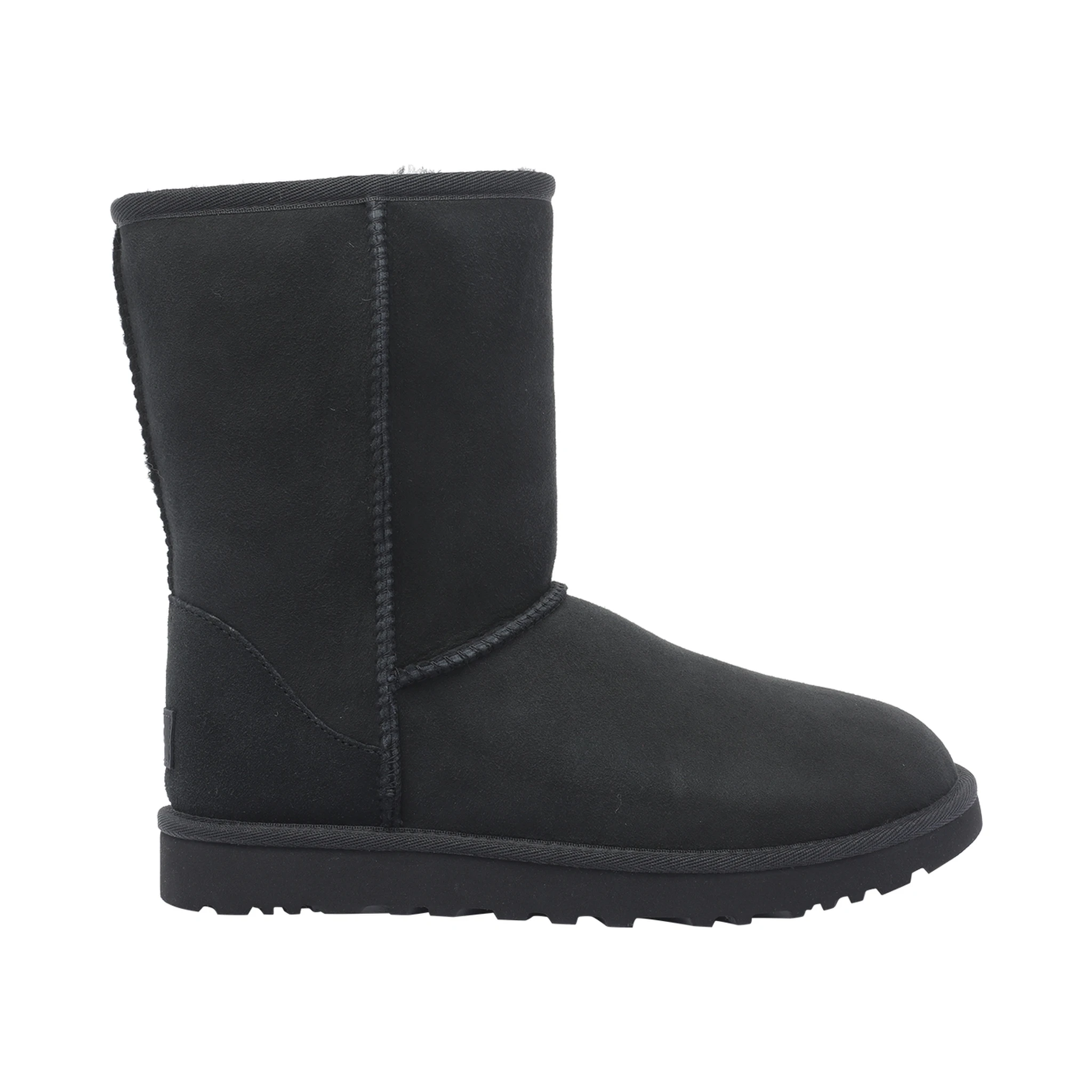 أحذية UGG سوداء