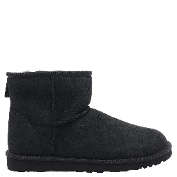 UGG Boots Black