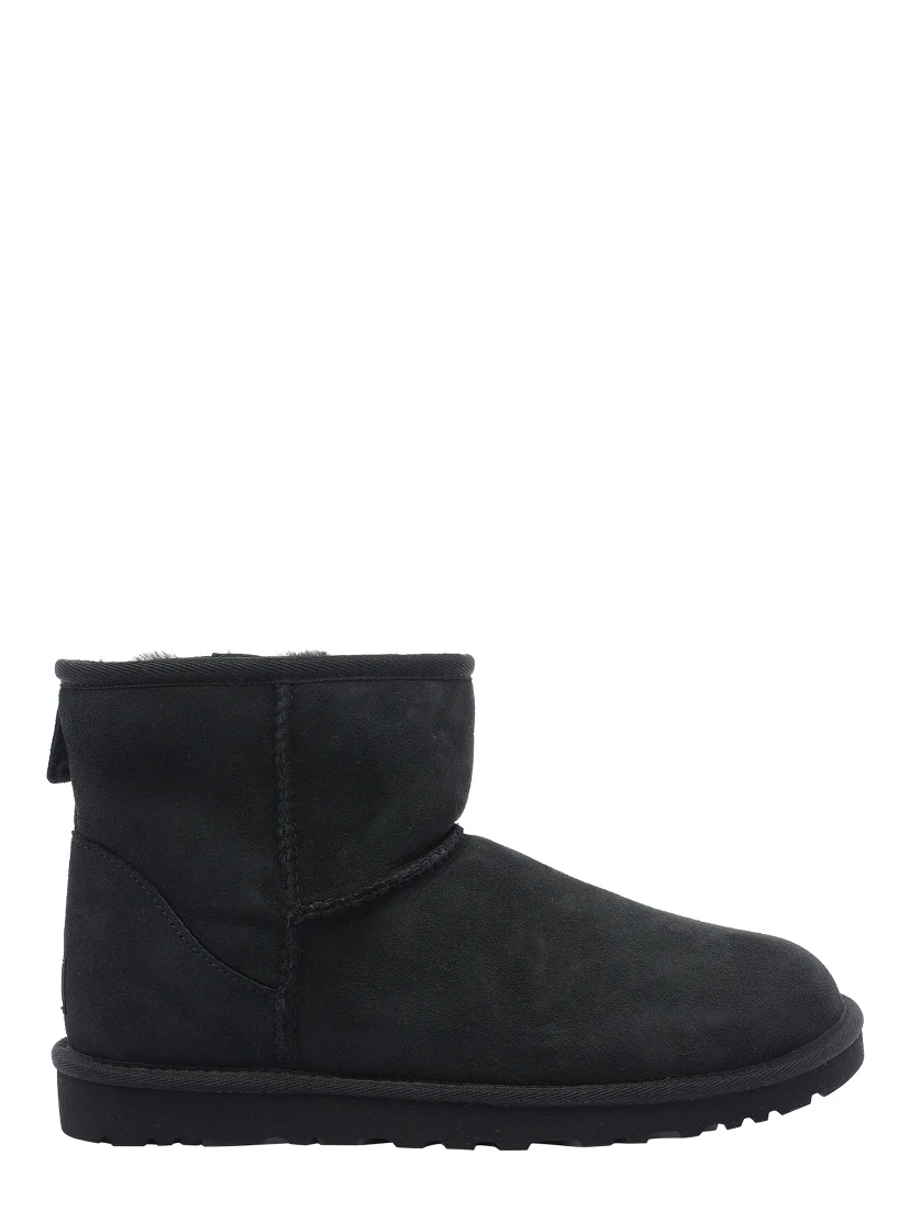 UGG Boots Black