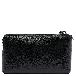 The Snapshot Wristlet pochette