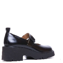 حذاء كامبر مسطح أسود