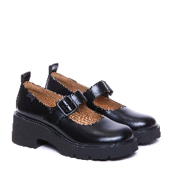 حذاء كامبر مسطح أسود