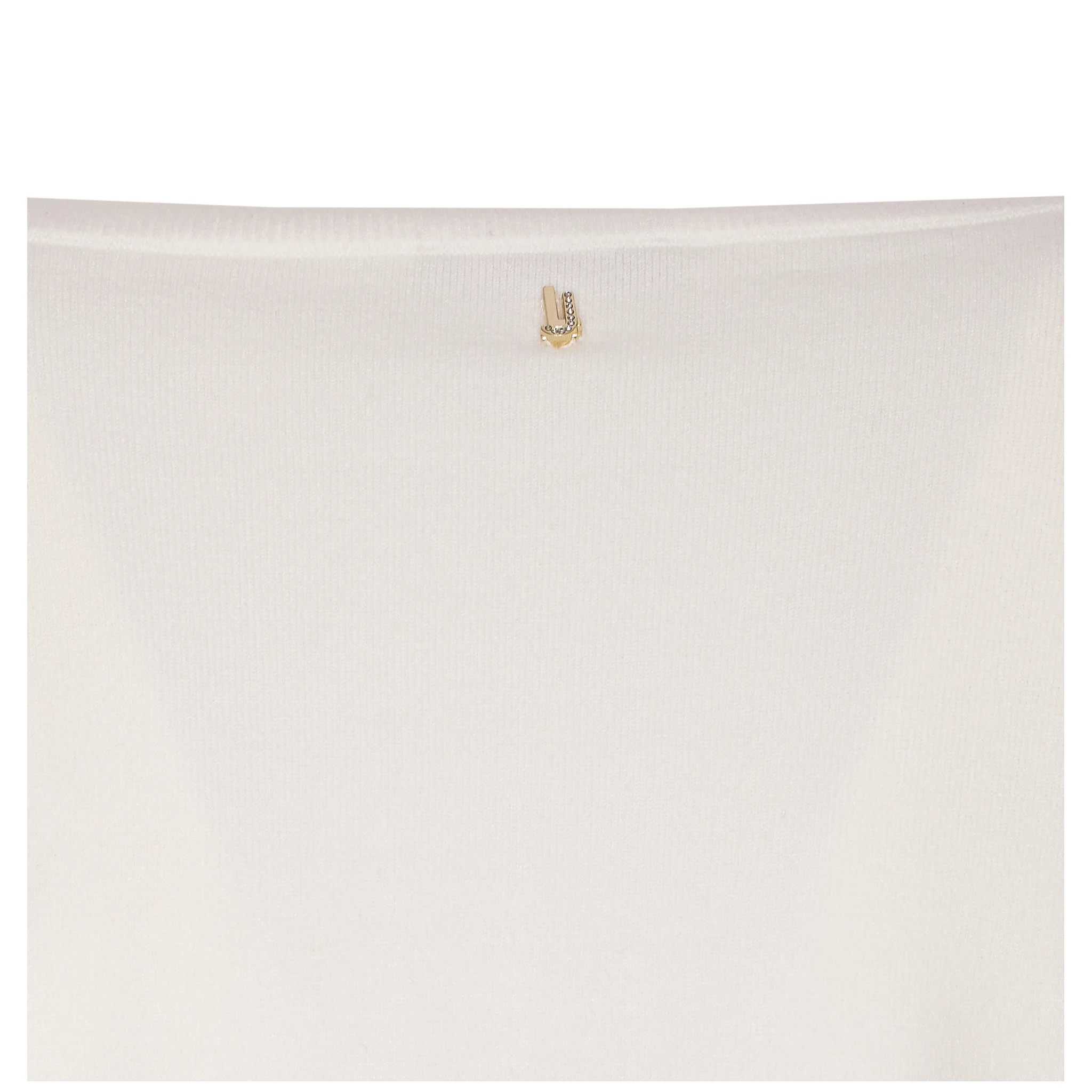 كنزة بأكمام منفوخة مرصعة بأحجار الراين