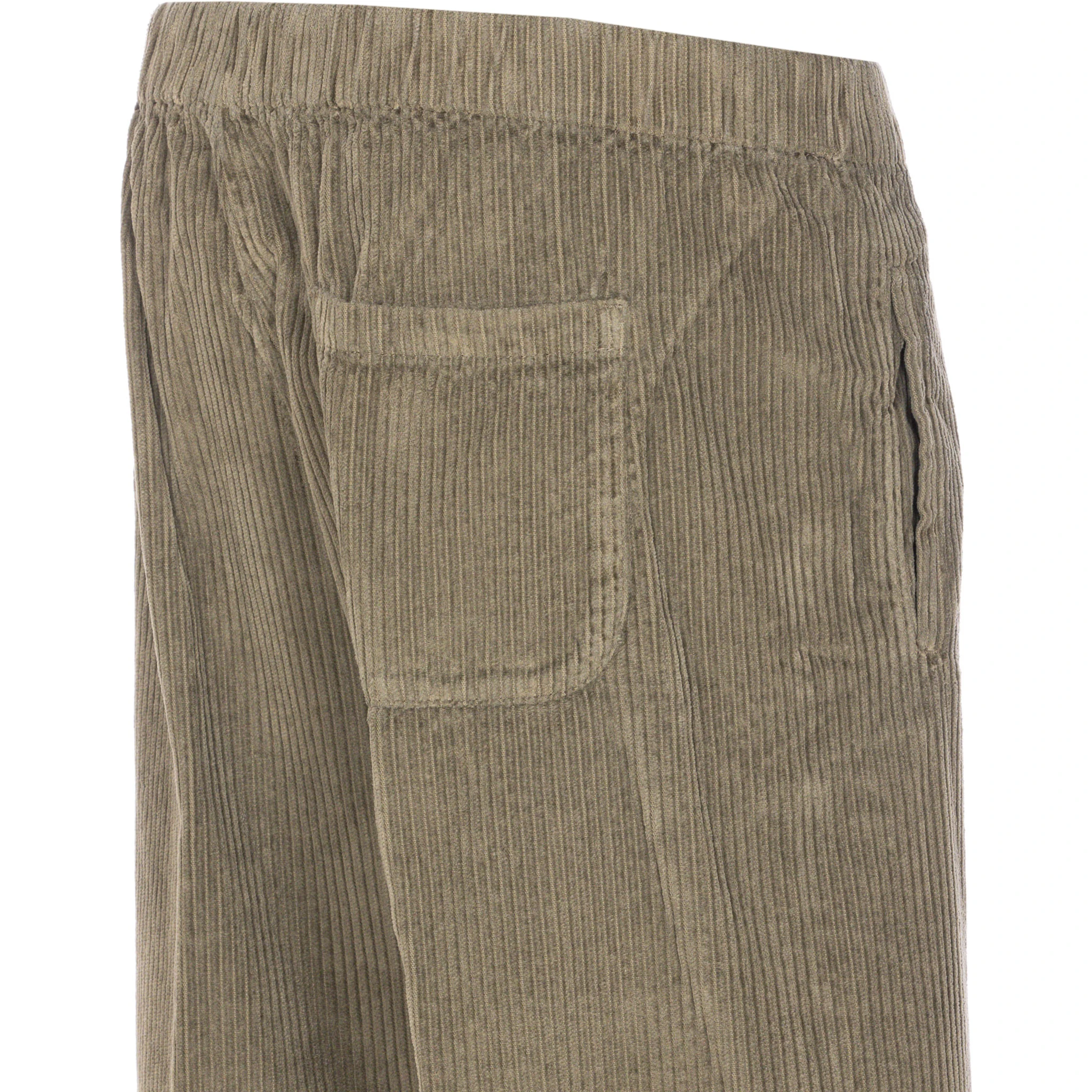 TRUE AVENUE Trousers Green