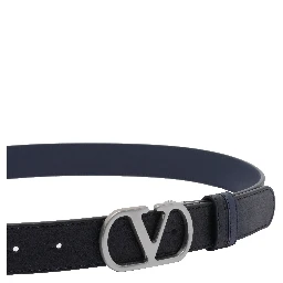 حزام جلدي بشعار V