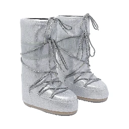 lace-up snow boots