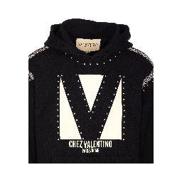 هودي مزين بالكريستال