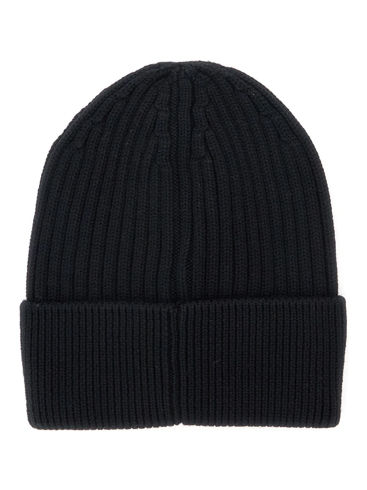 Black Beanie with Turn-Up Brim and Logo Patch on the Front in Wool Man alternative