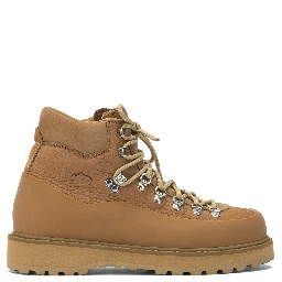 "Roccia Vet" trekking shoes