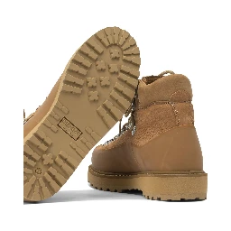 "Roccia Vet" trekking shoes