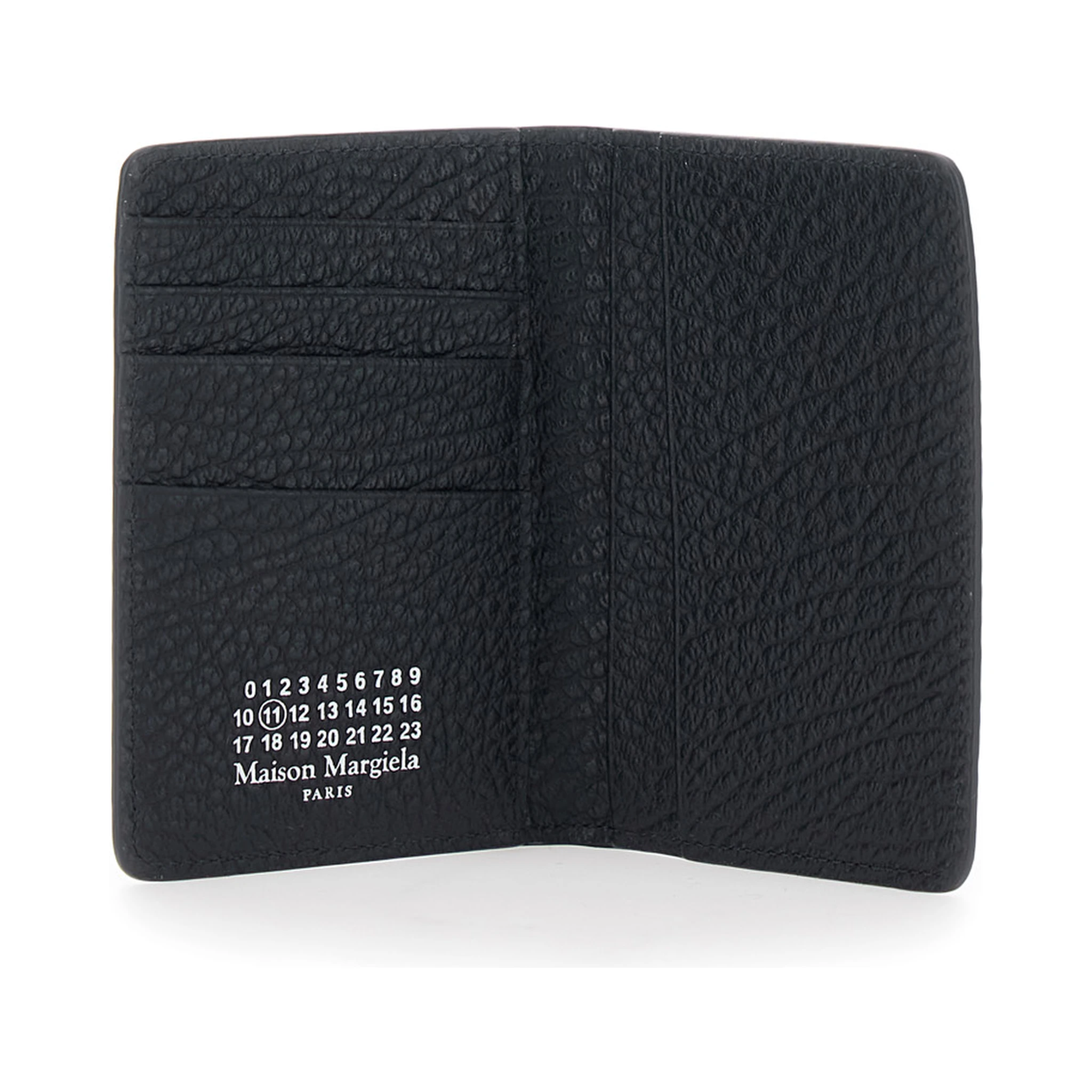 Black Wallet with Four Rear Stitchings in Leather Woman