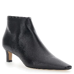 Carla Black Ankle Boots with Pointed Toe in Leather Woman