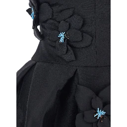 Black Sleeveless Pleated Dress with Round Neck and Floral Embroidery in Fabric Woman