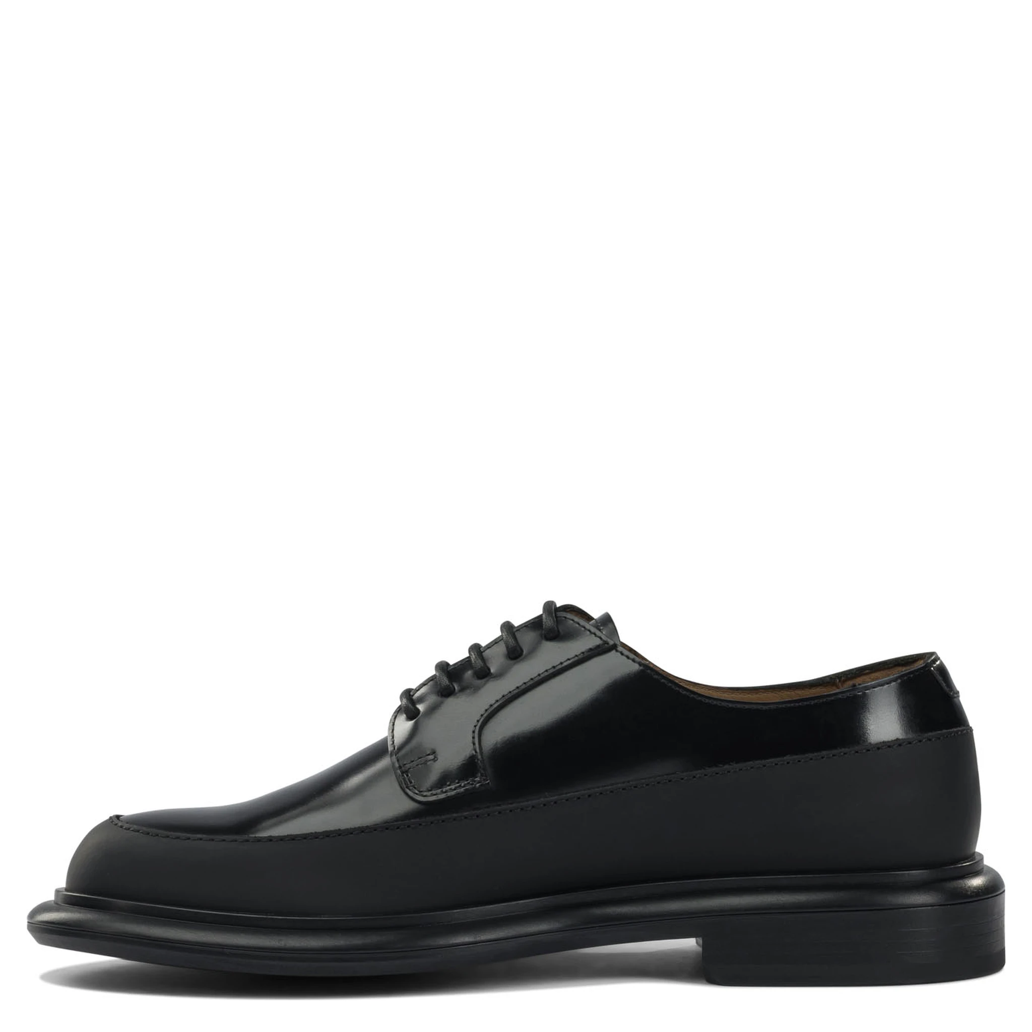 Leather lace up derby shoes