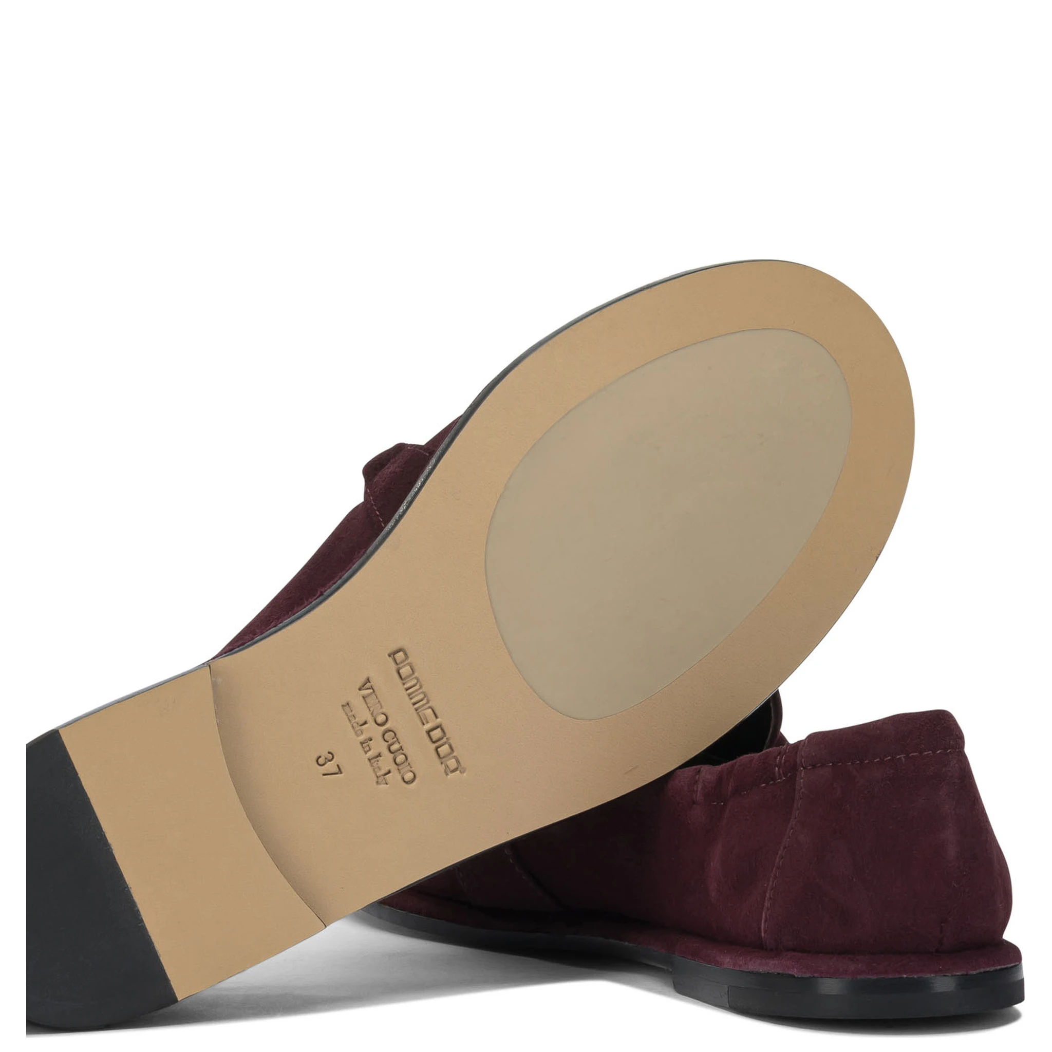 أحذية بدون كعب ونعال