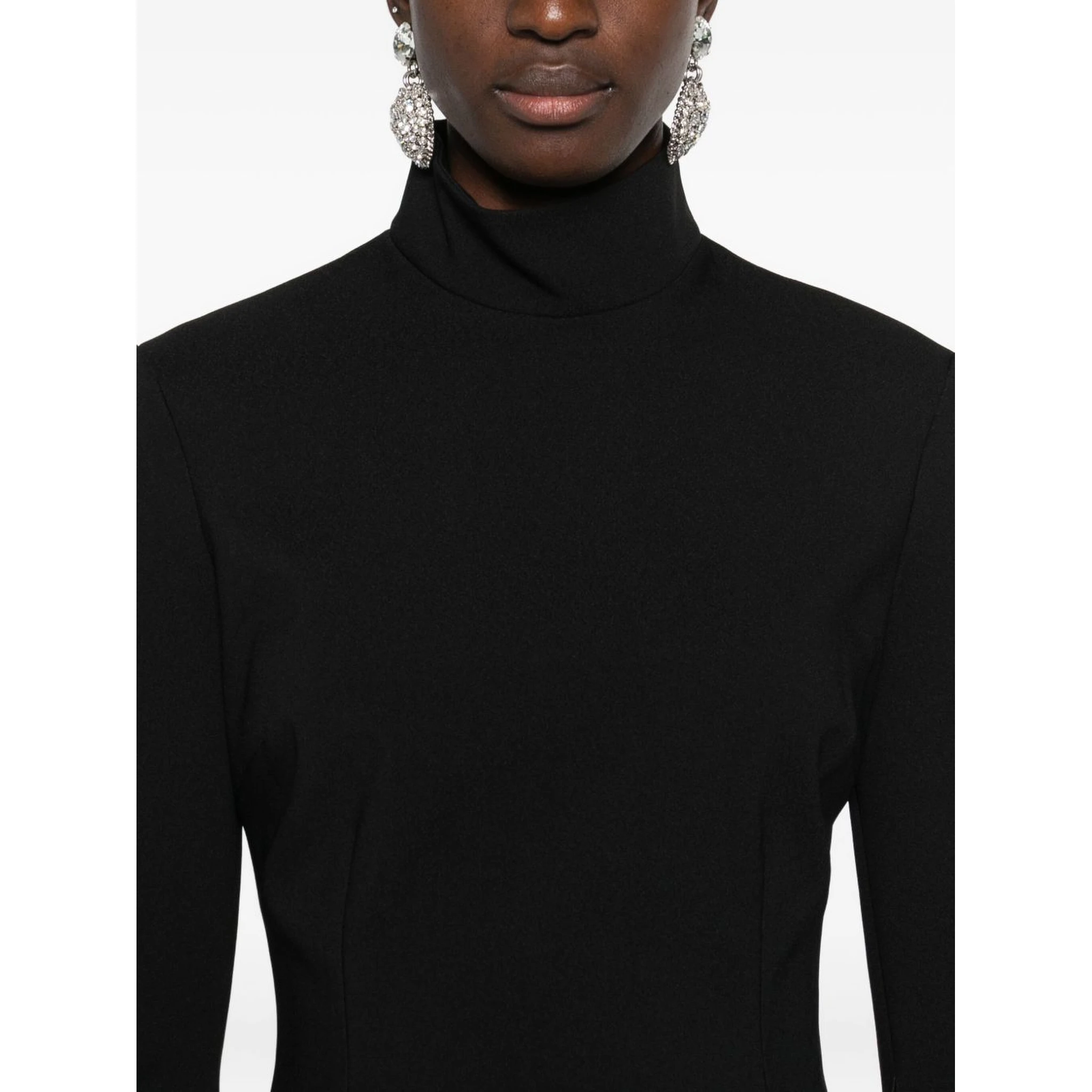 فساتين سوداء من سولاس لندن