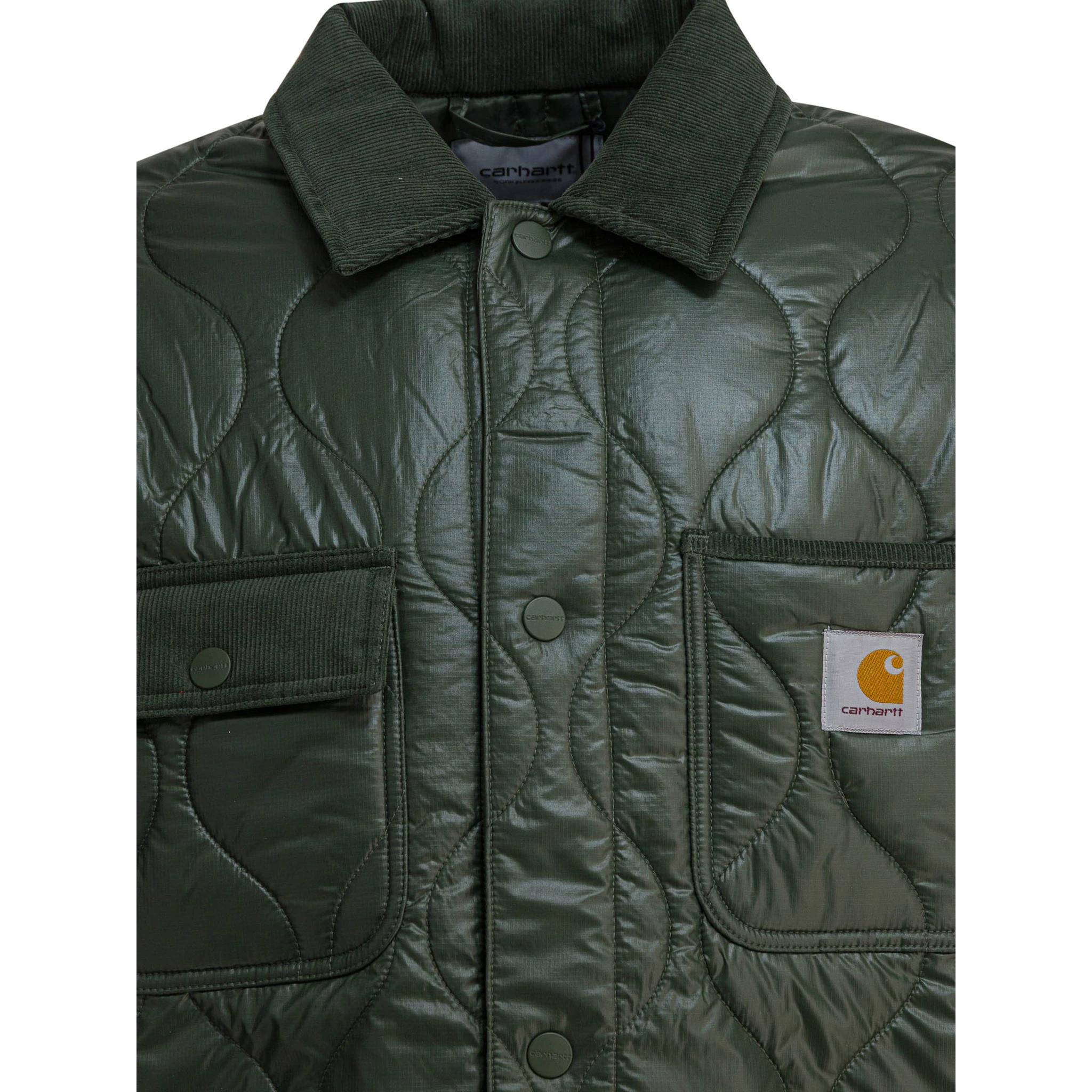 سترة مبطنة تحمل اسم "أوسكار تشور".