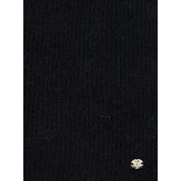 Reese Black Scarf with Logo Detail on the Front in Cashmere Woman