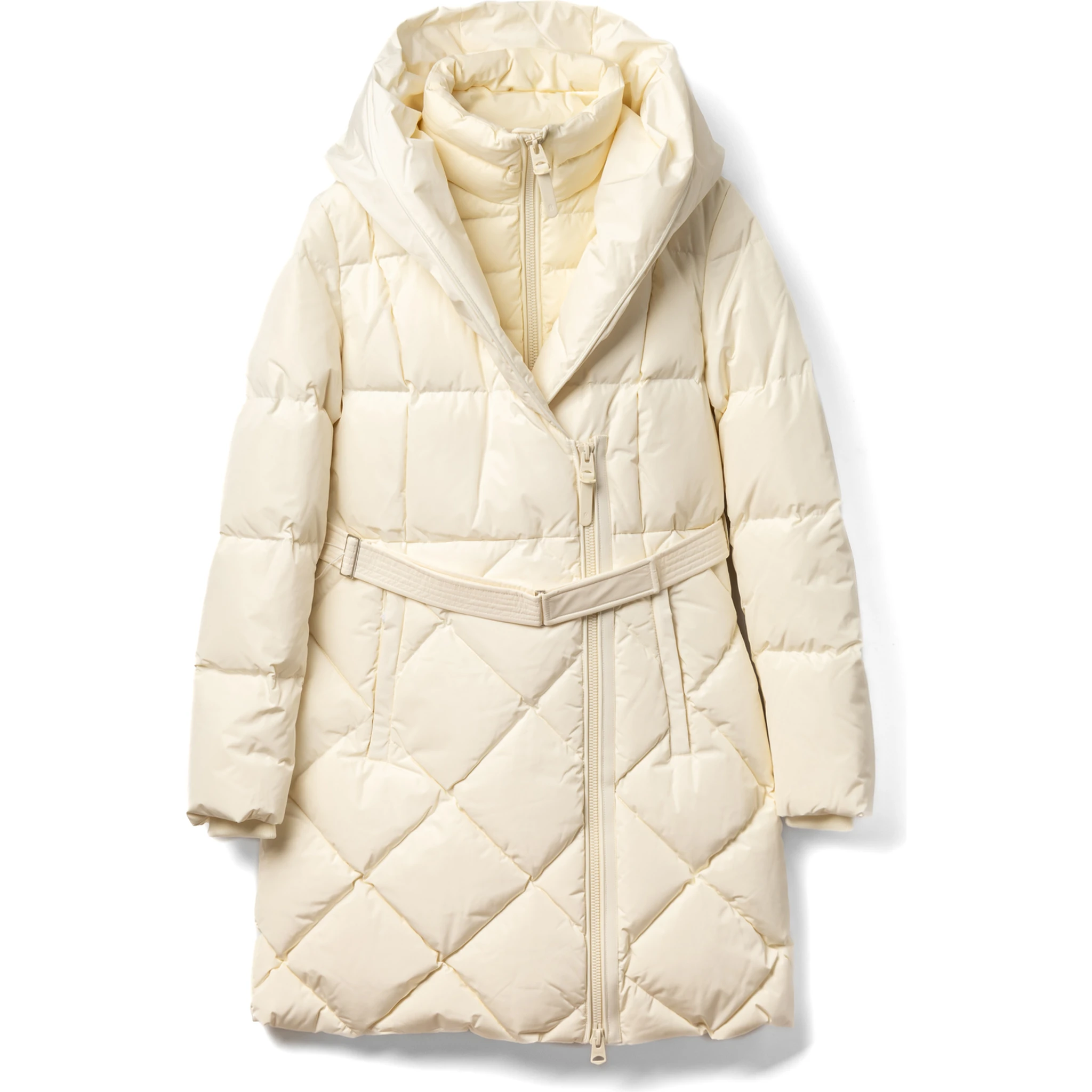 معاطف ماكاج بيضاء