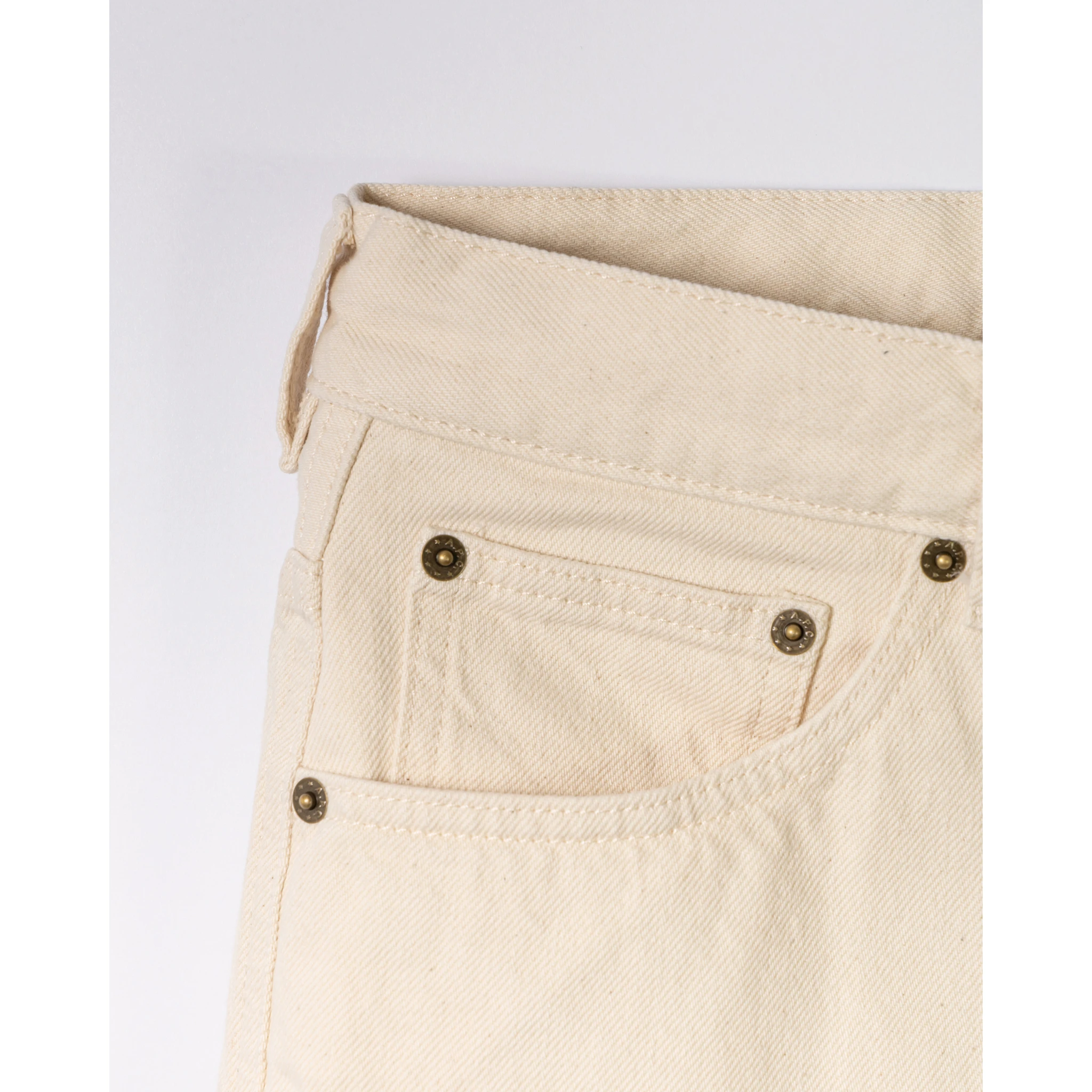 A.P.C. Shorts Beige