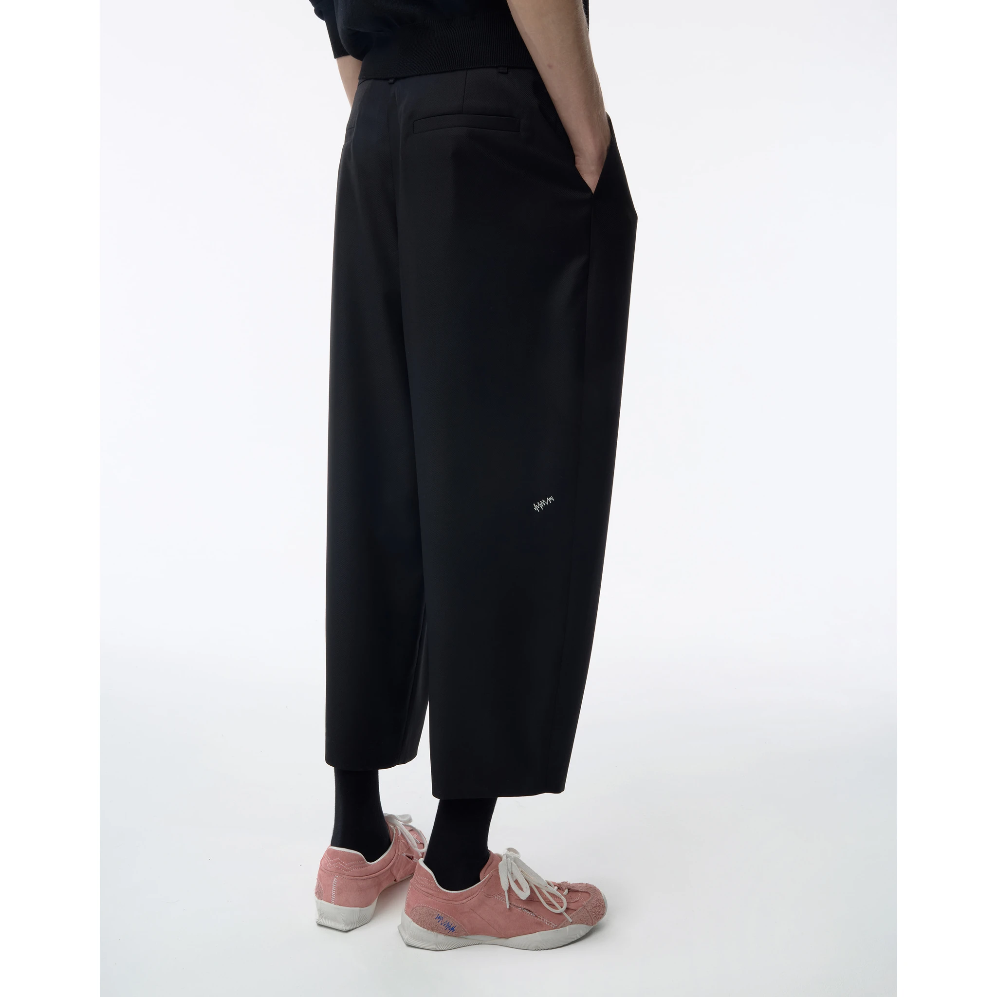 ADERERROR Trousers Black