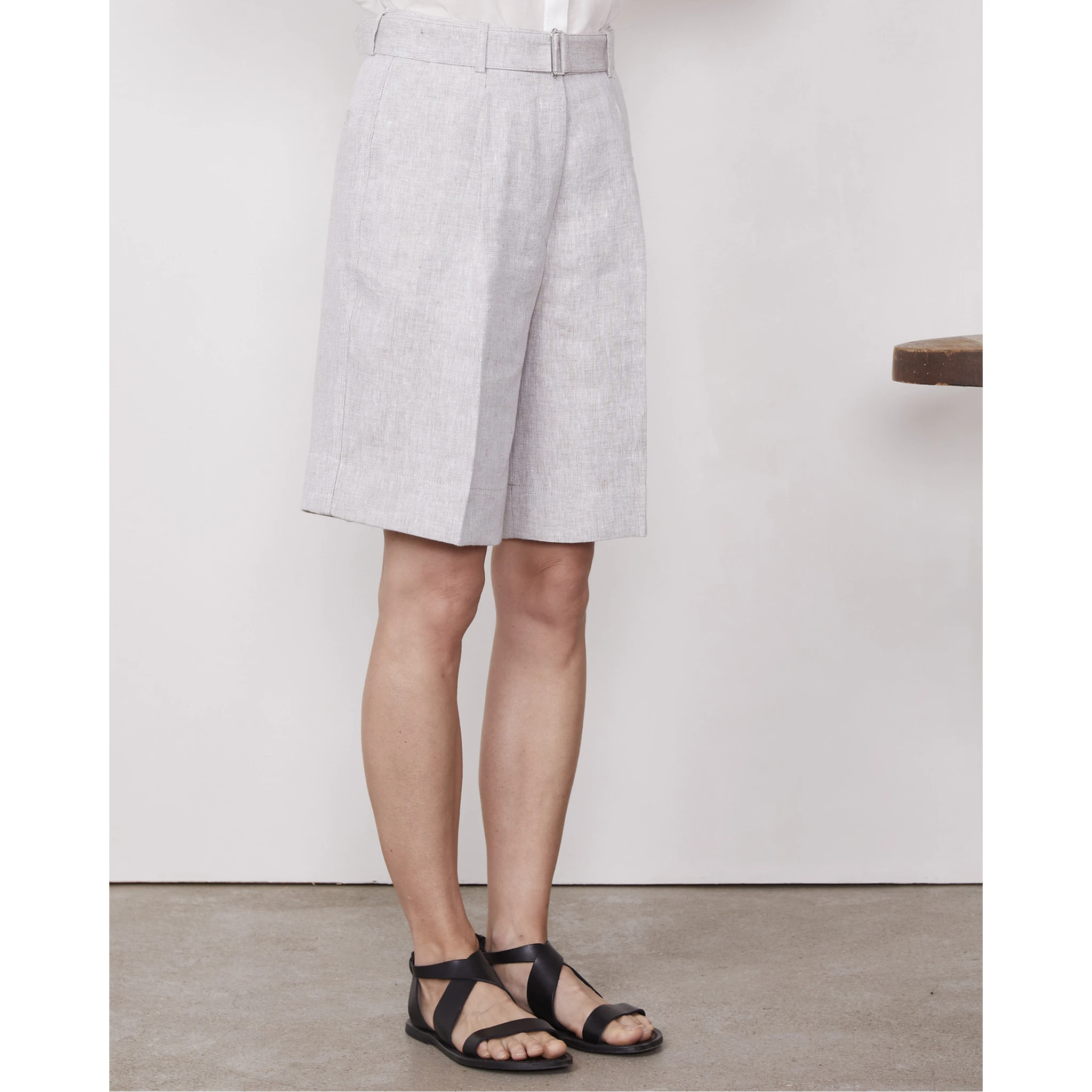 OFFICINE GENERALE Shorts Beige