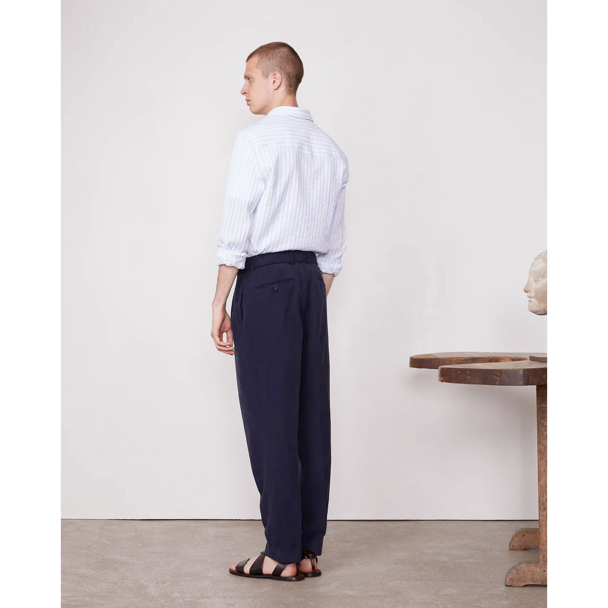 OFFICINE GENERALE Trousers Blue