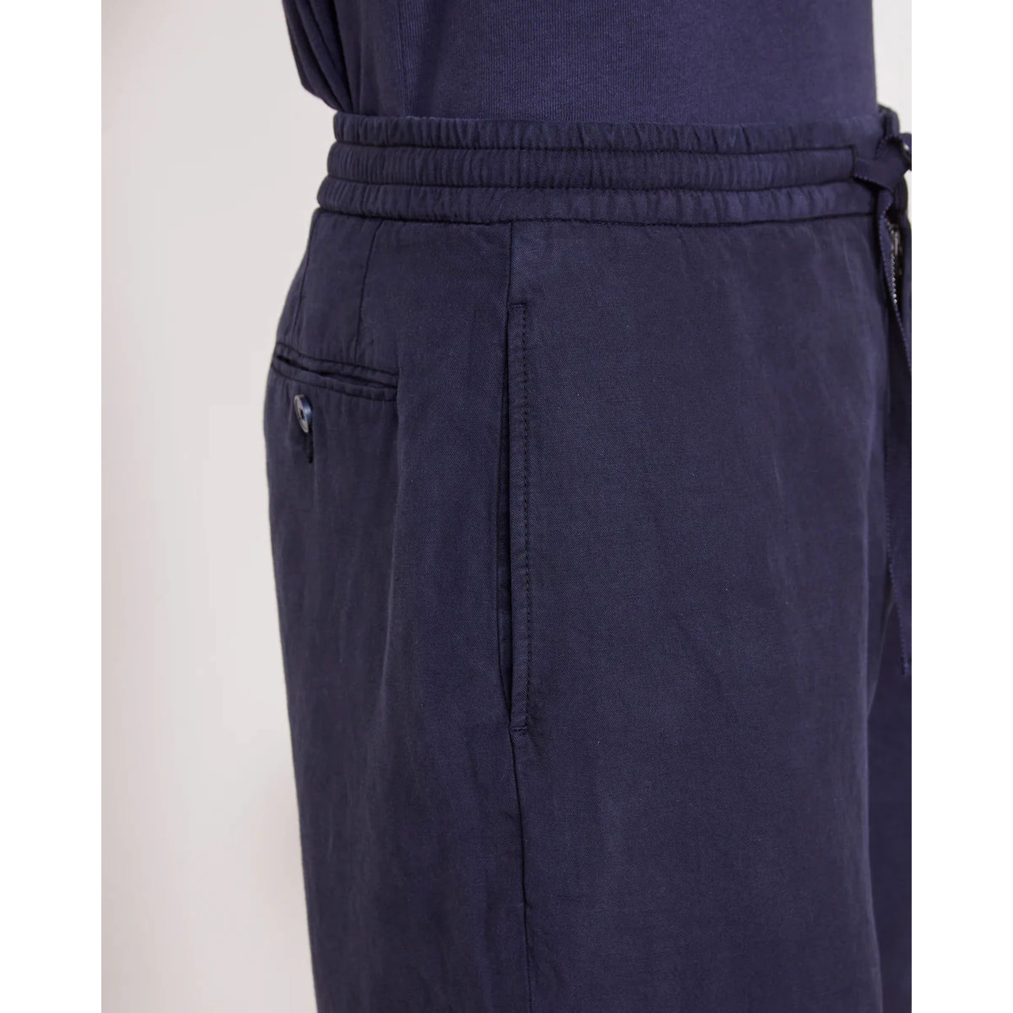 OFFICINE GENERALE Shorts Blue