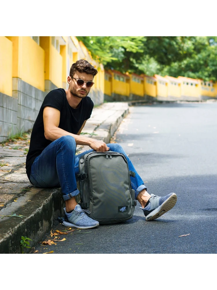 Cabinzero Bags alternative