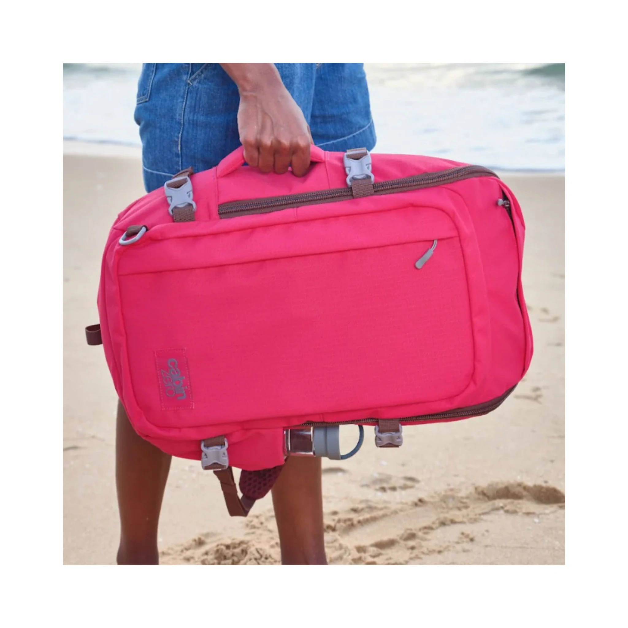 Cabinzero Bags.. Red