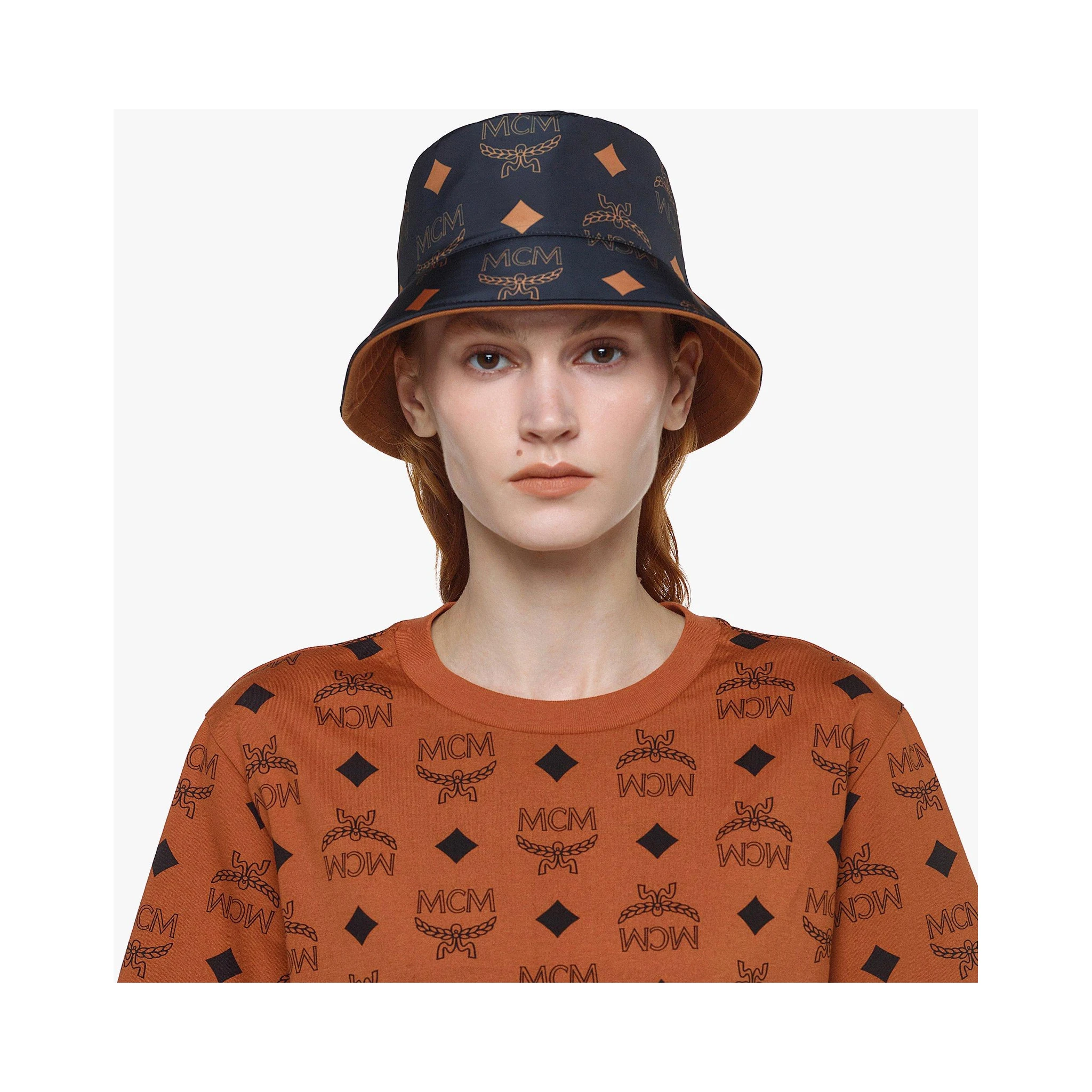 قبعات MCM سوداء