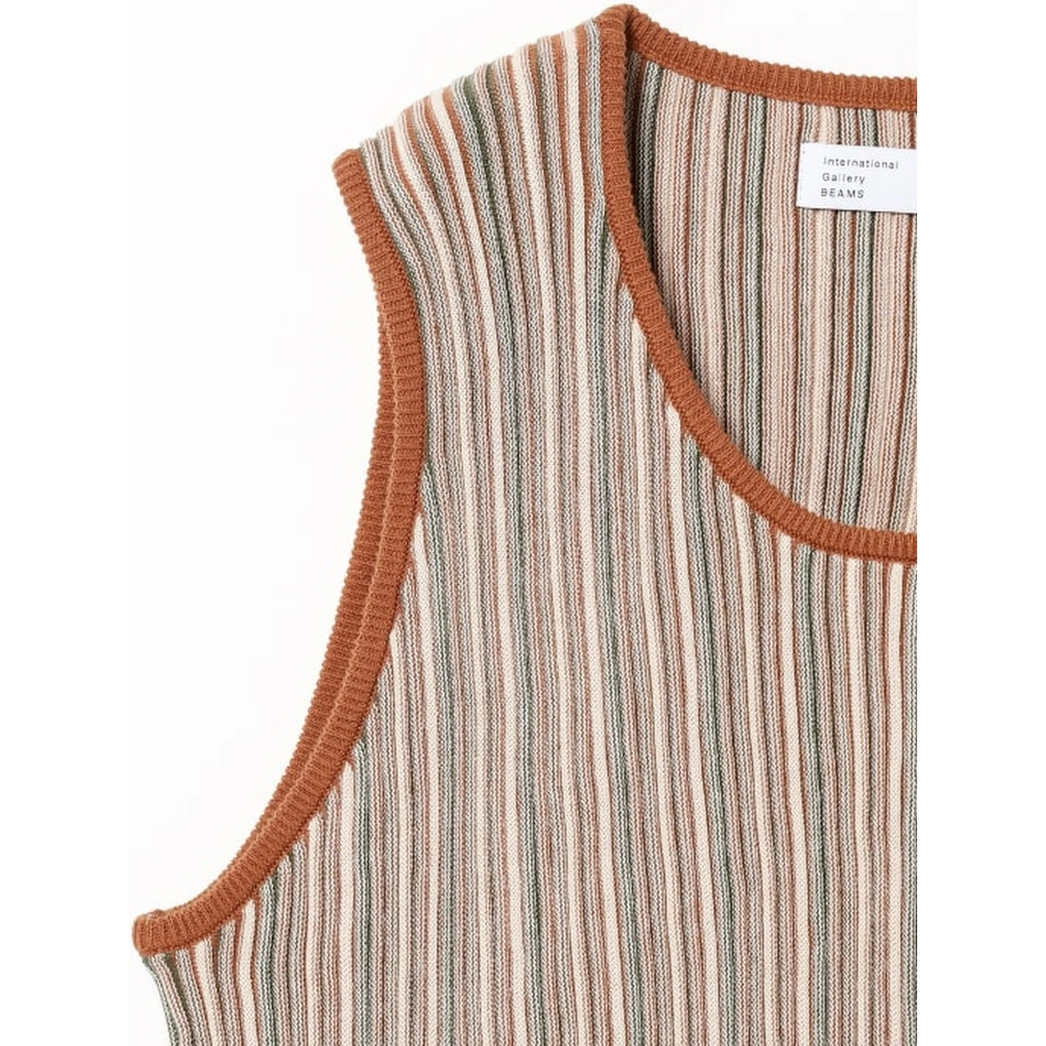 BEAMS T-shirts and Polos