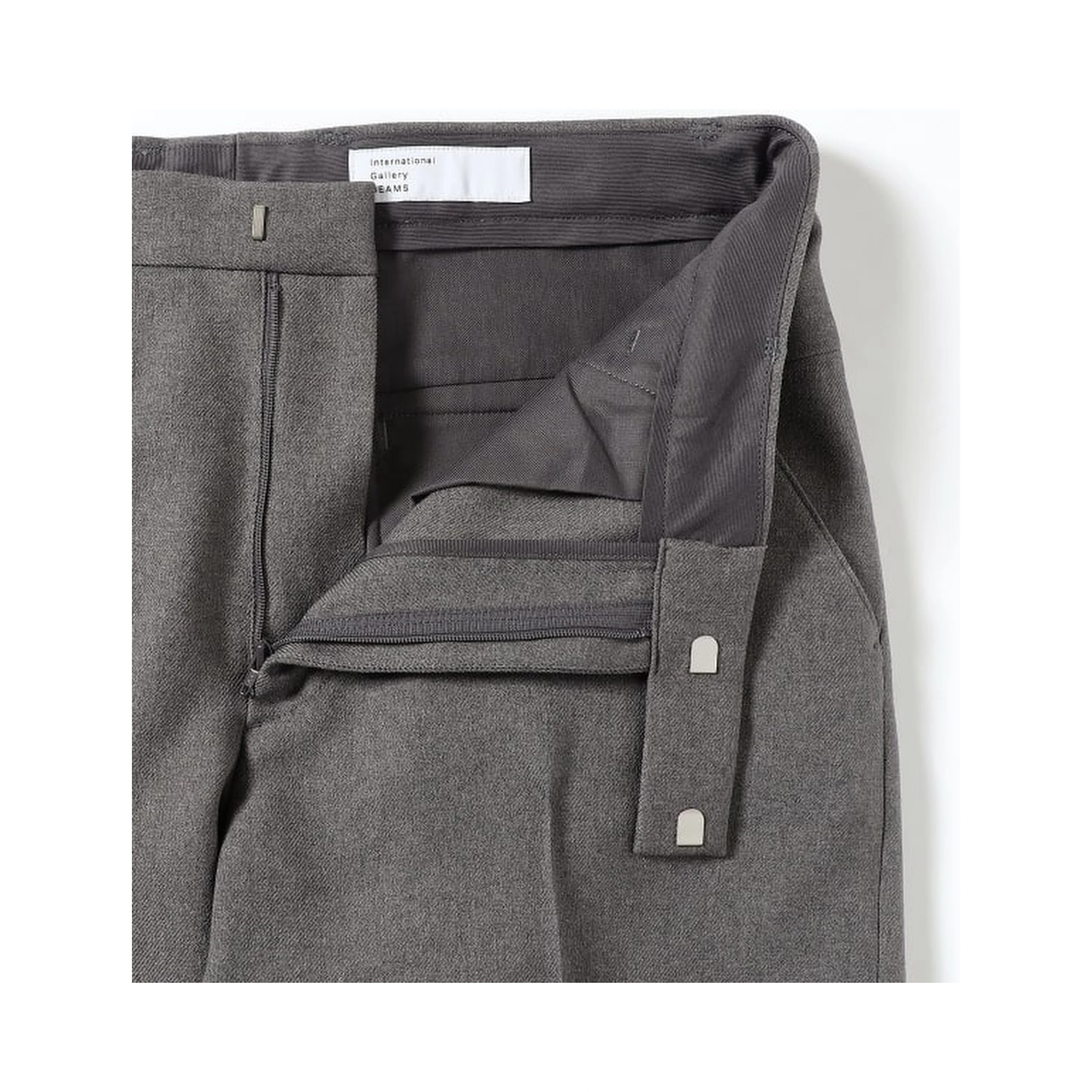 BEAMS Trousers Grey