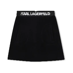 تنورة بشعار