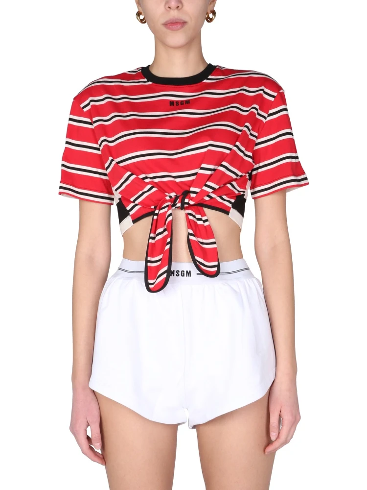 CROPPED T-SHIRT