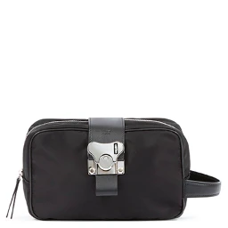 علبة غسيل على شكل فراشة