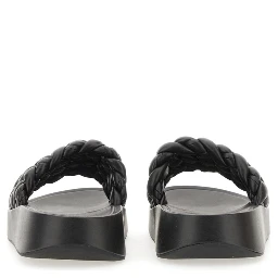 VICTORIA SANDAL