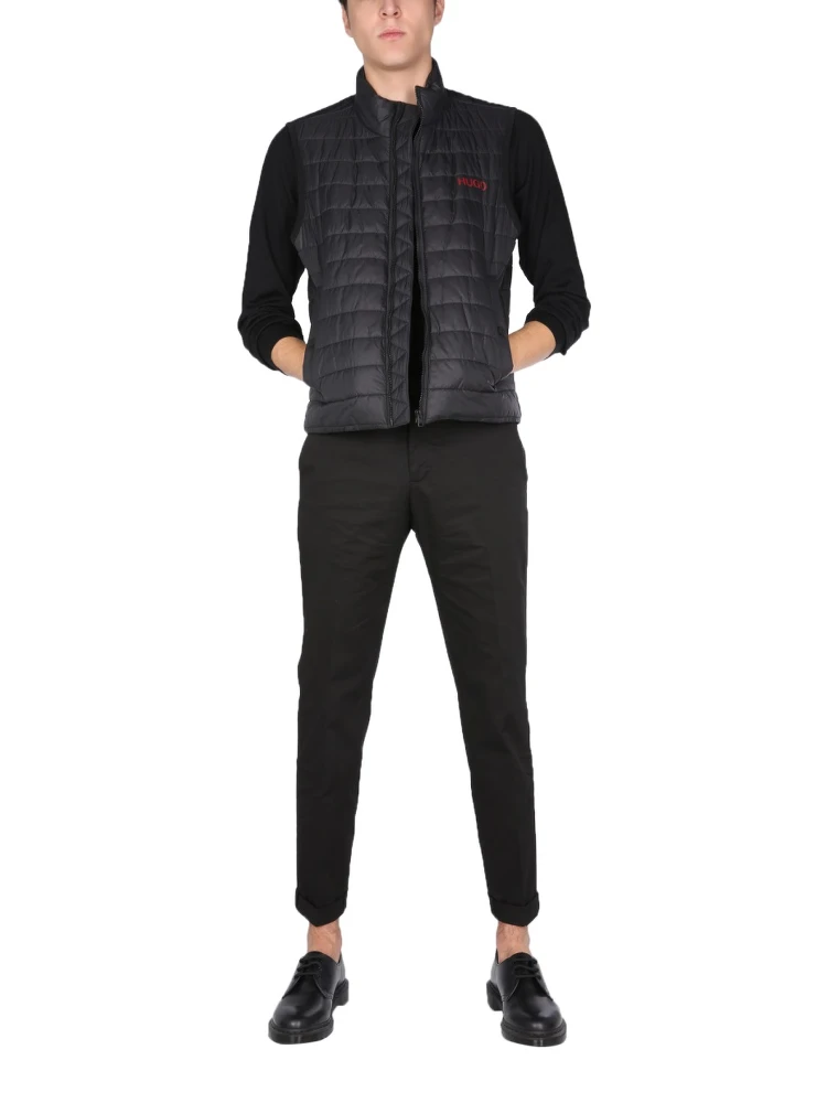 HOODED DOWN VEST alternative