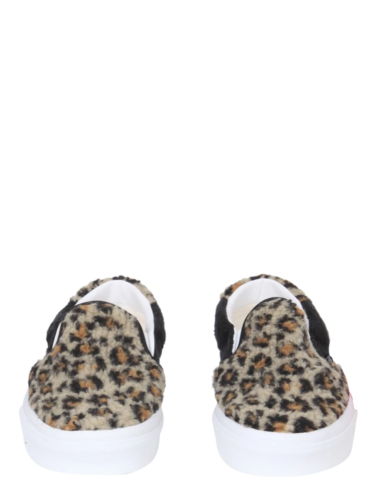 59 SHERPA SLIP-ONS alternative