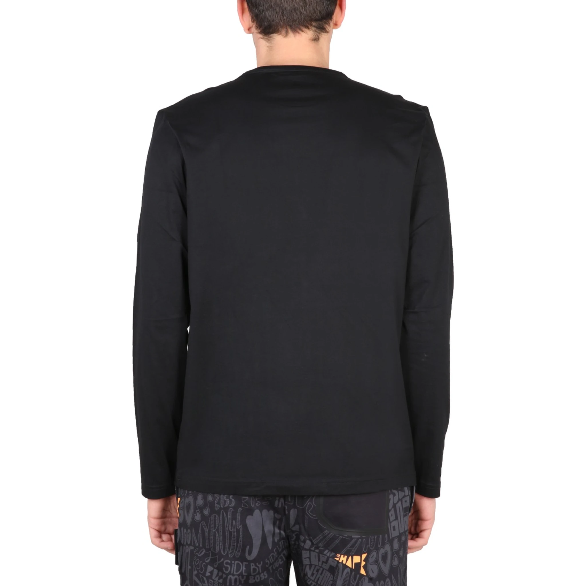 T-SHIRT WITH LOGO