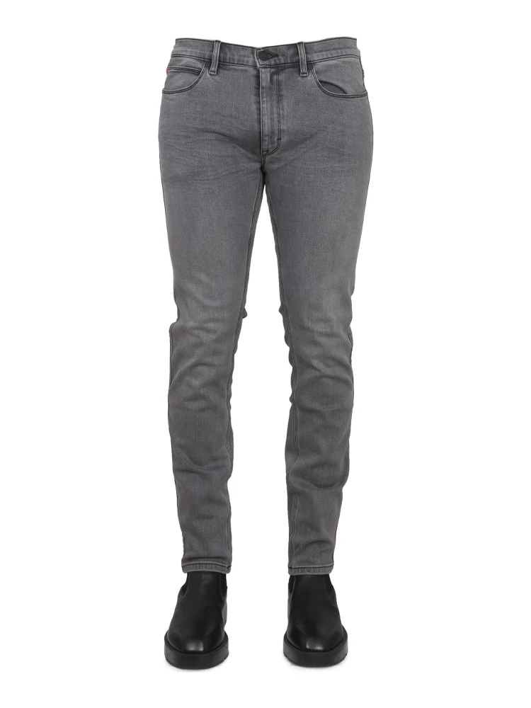 SLIM FIT JEANS