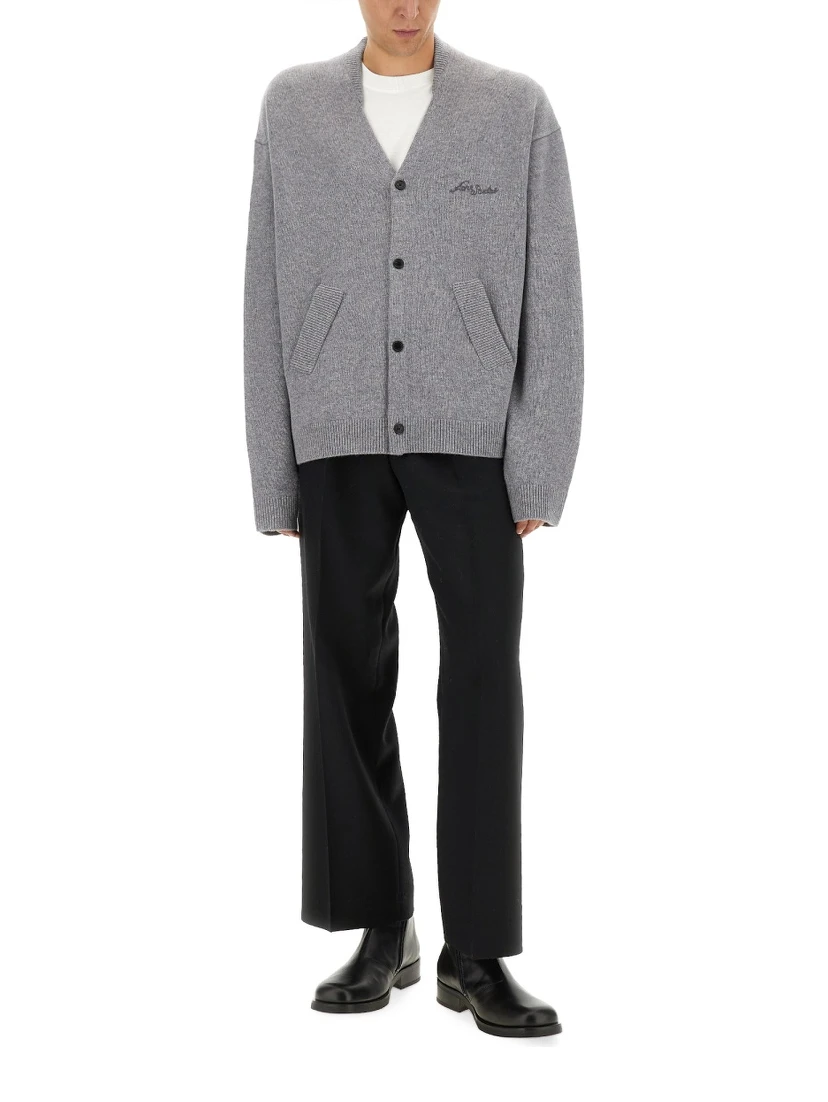 V-NECK CARDIGAN
