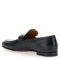 حذاء جوردان أسود بدون كعب مزين بحزام حصان من الجلد للرجال