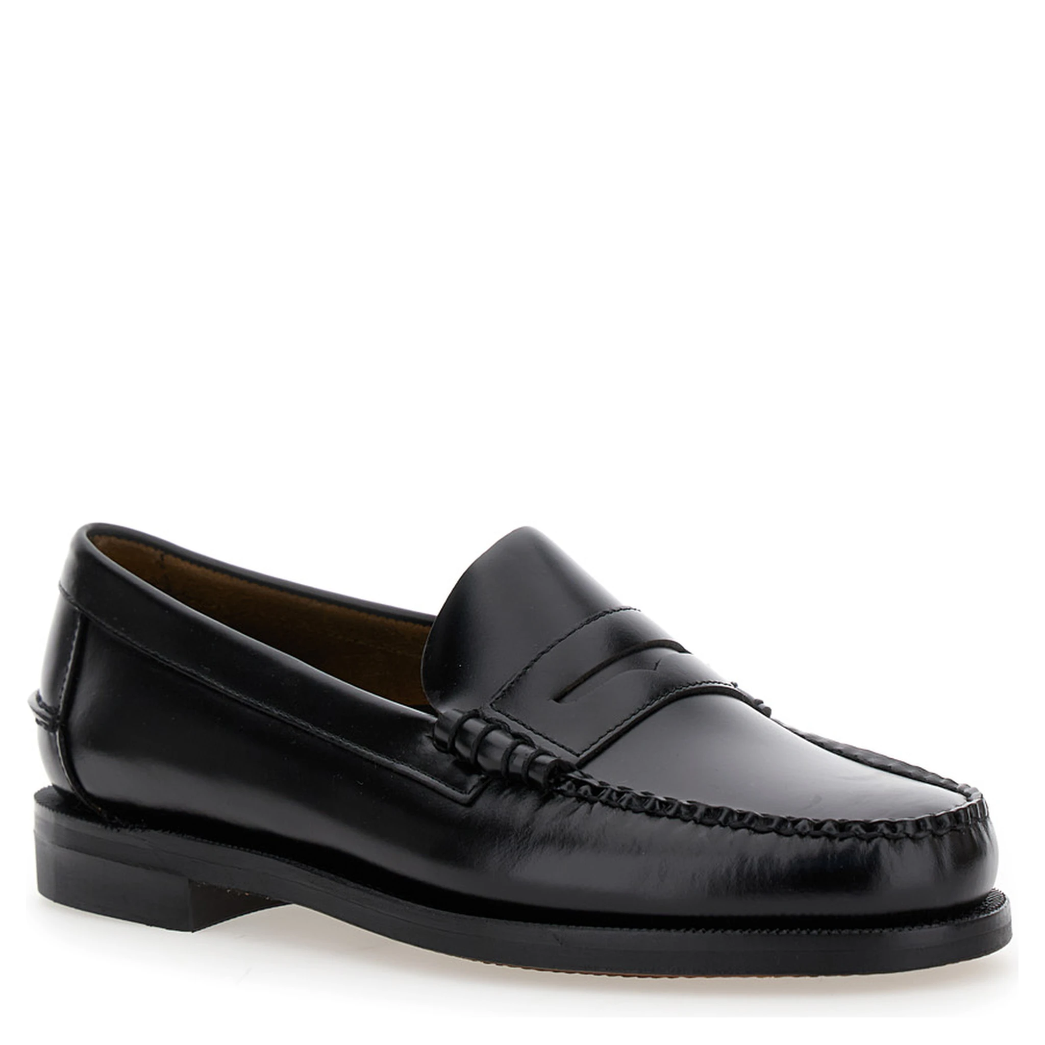 Black Pull-On Loafers in Leather Man