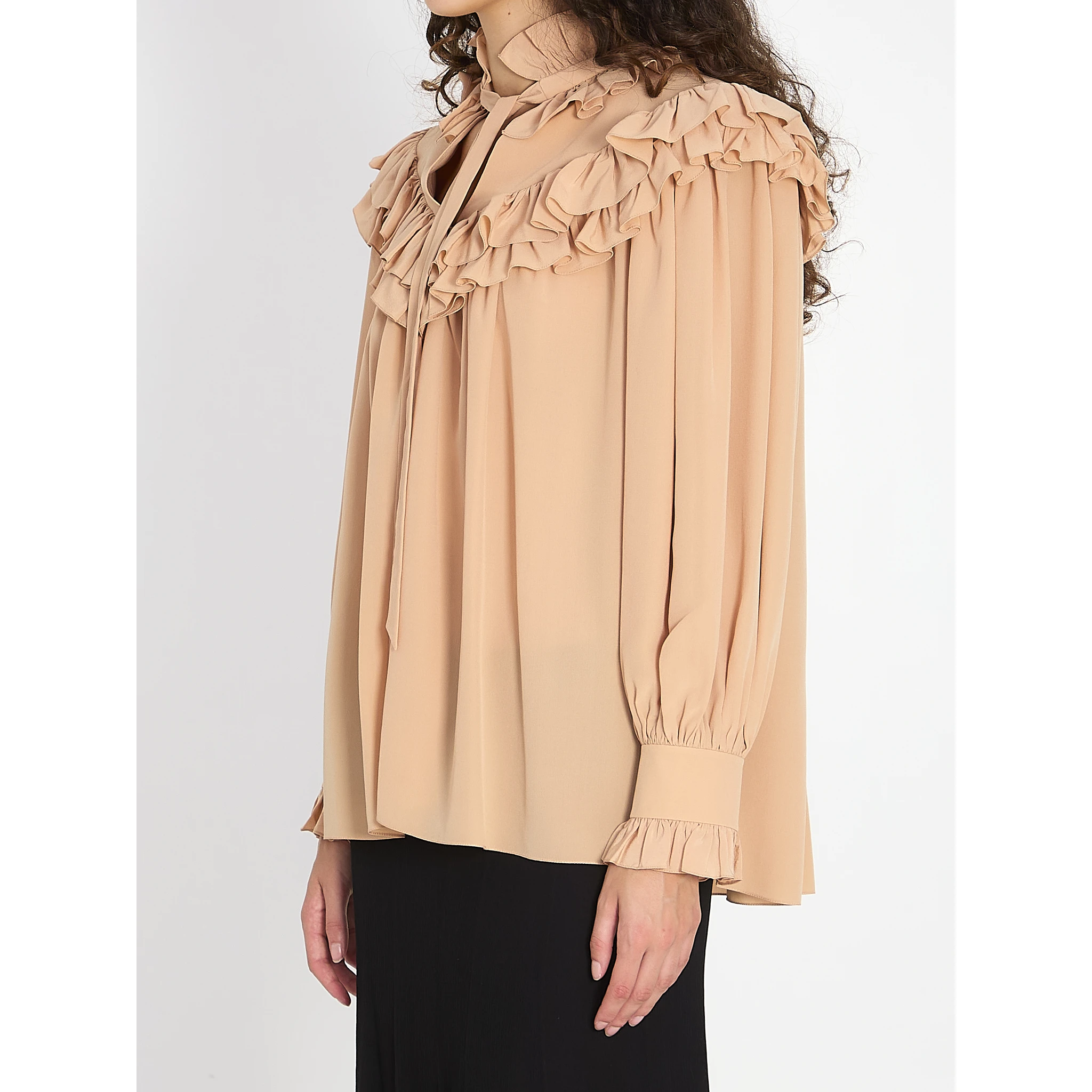 Oversized shirt with ruffles