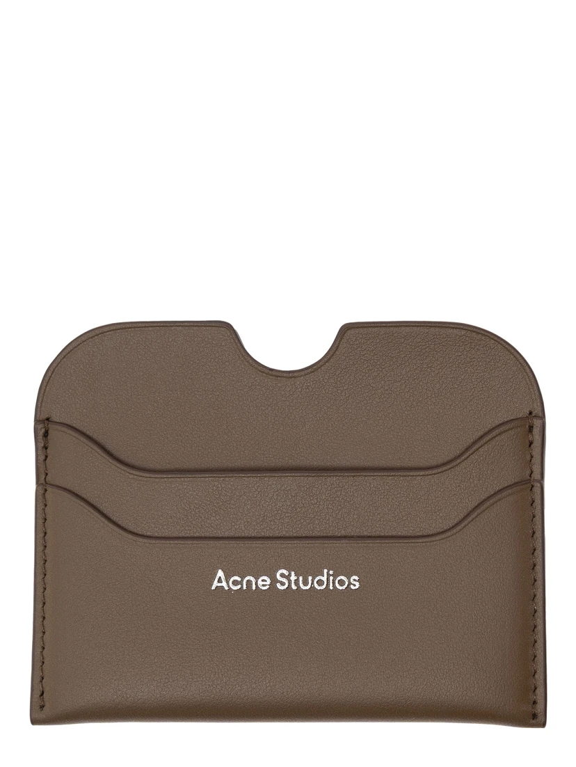 Brown Card-Holder with Logo Print on the Front in Leather Man