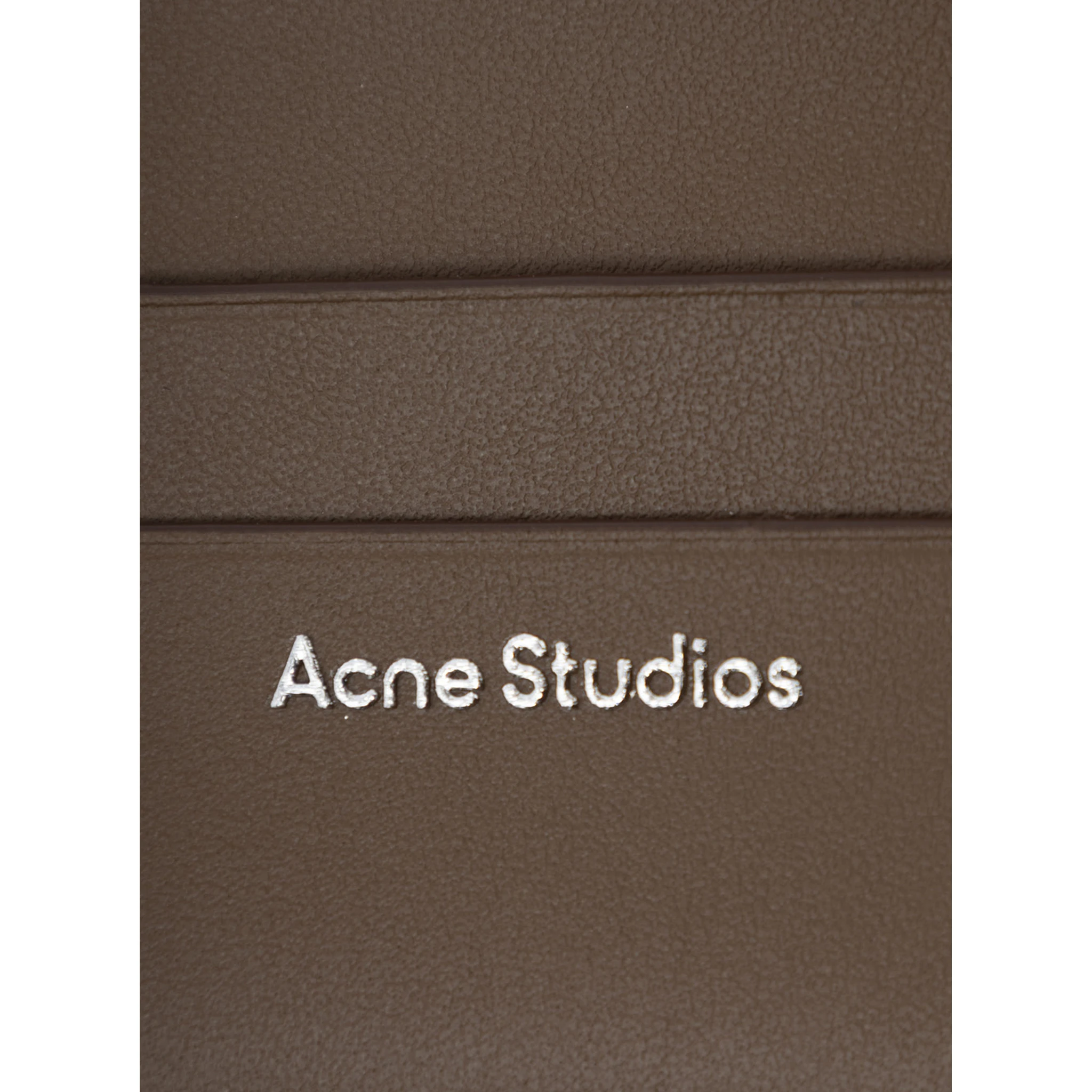 Brown Card-Holder with Logo Print on the Front in Leather Man
